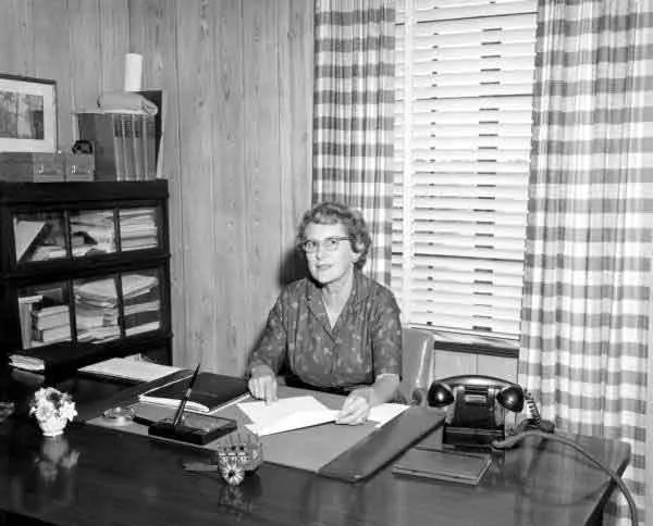 Wedgworth's in 1938